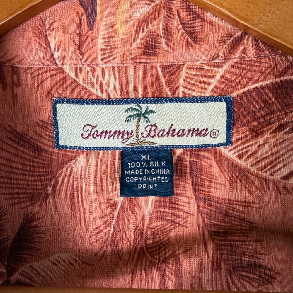 VTG Tommy Bahama Mens XL Silk Palm Tree Sunset Camp Shirt Orange Short Sleeve - Picture 2 of 10